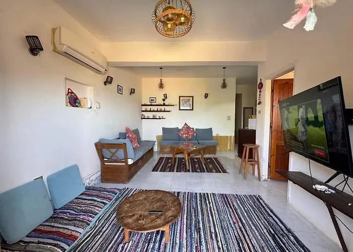 Luna House Asala Beach